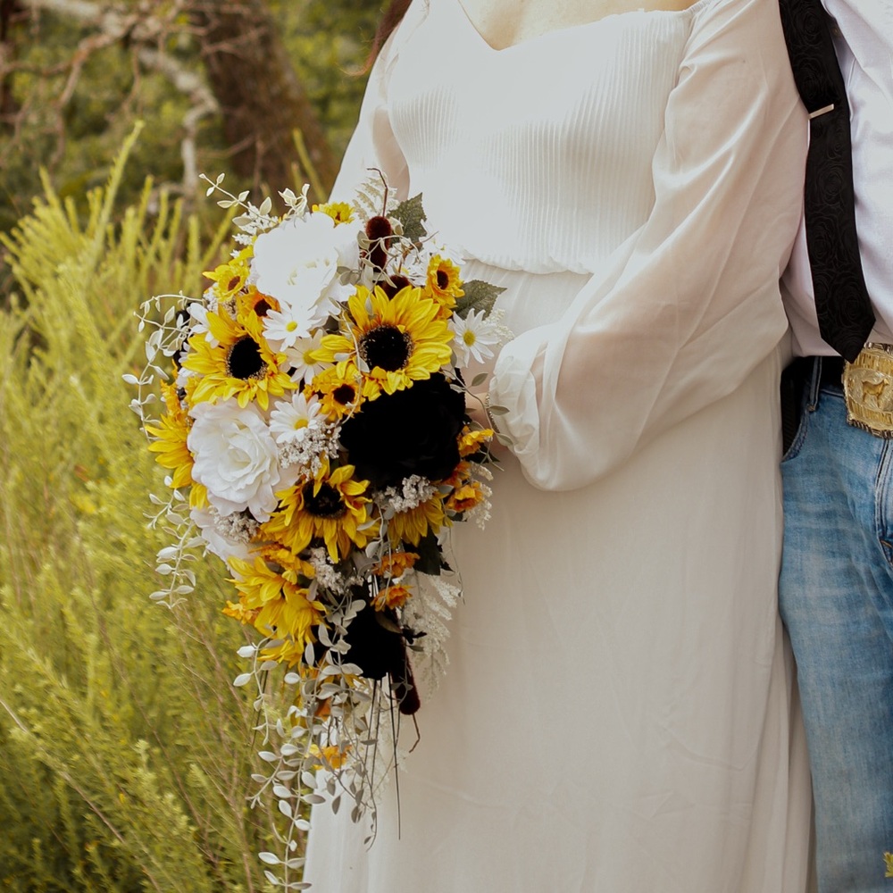 White Bridal/Formal Party Gown
